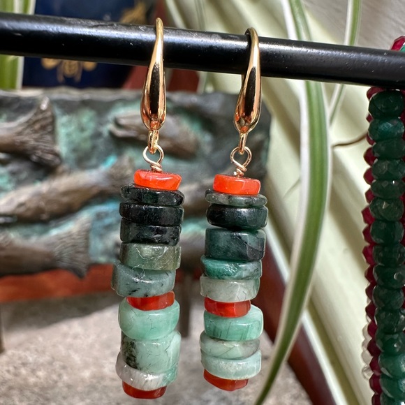 Hand Crafted Quetzal Earring~ Made to Order Natural Emerald & Carnelian Earrings - Picture 9 of 11